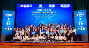 VWA ĐỒNG HÀNH CÙNG HỌC VIỆN NGÂN HÀNG TẠI ĐÊM CHUNG KẾT CUỘC THI SMART FINANCE 2023