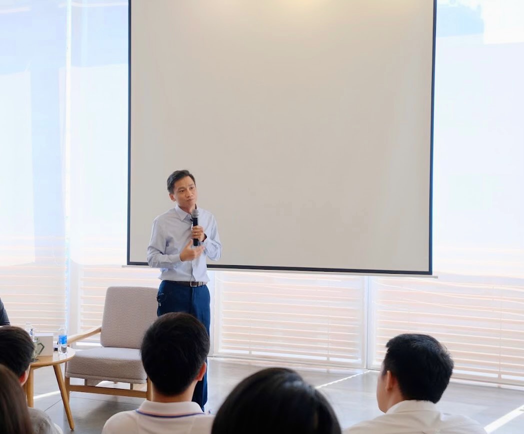 Mr. Trần Ngọc Báu - Founder & Chairman WiGroup chia sẻ Phương pháp ứng dụng hiệu quả dữ liệu vĩ mô tiền tệ trong Đầu tư, Tư vấn và Kinh doanh